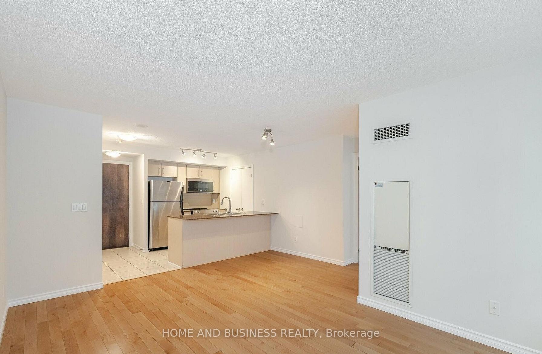 Photo 9 of Unit 1505, 12 Yonge Street, Toronto, Waterfront Communities — HOMEH