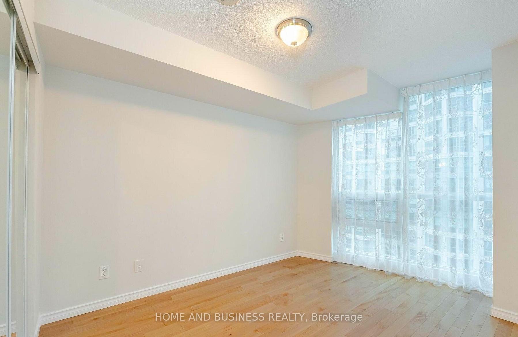 Photo 15 of Unit 1505, 12 Yonge Street, Toronto, Waterfront Communities — HOMEH