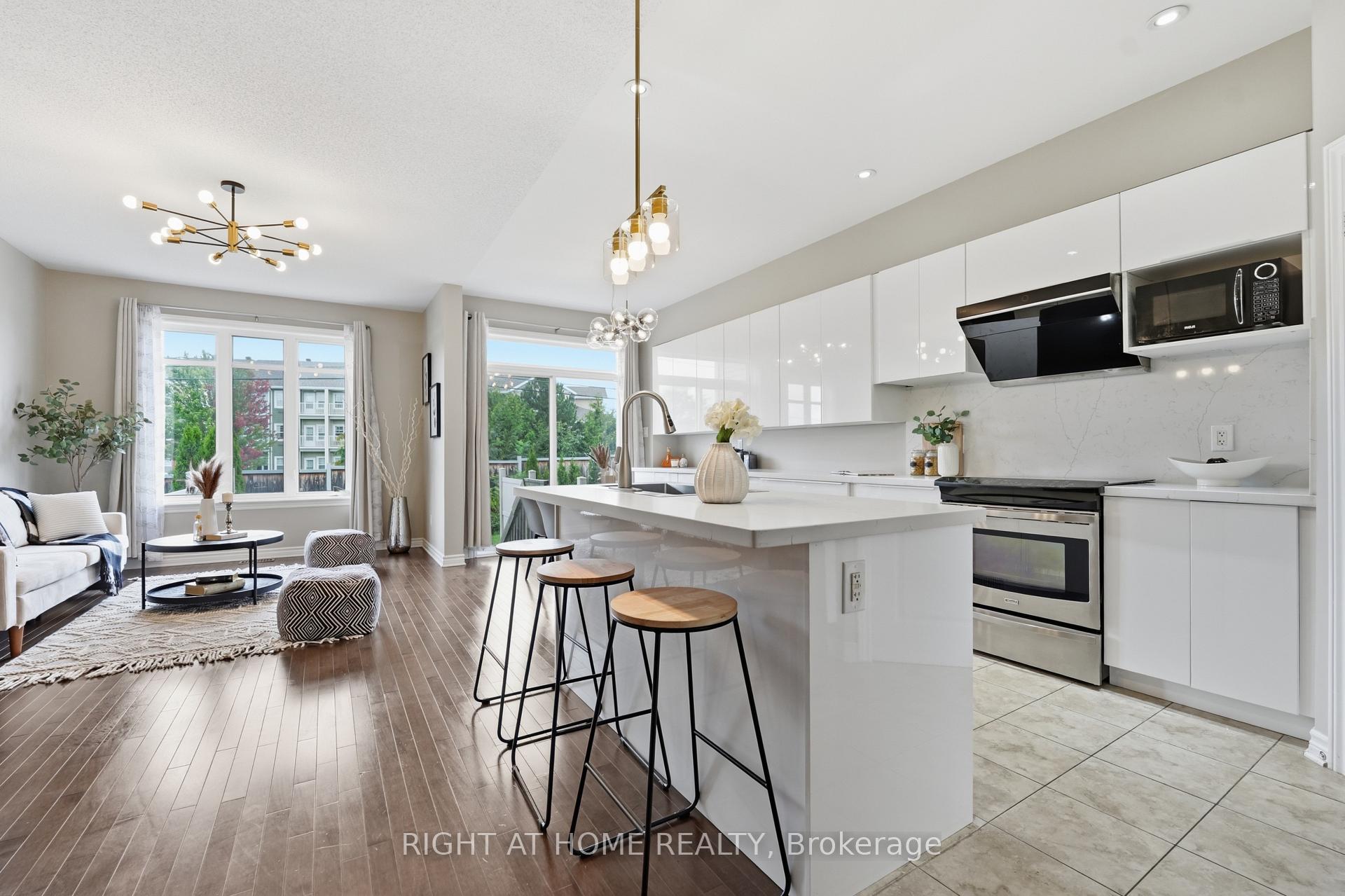 Photo 7 of 599 Remnor Avenue, Ottawa, Kanata - Kanata Lakes/Heritage Hills — HOMEH