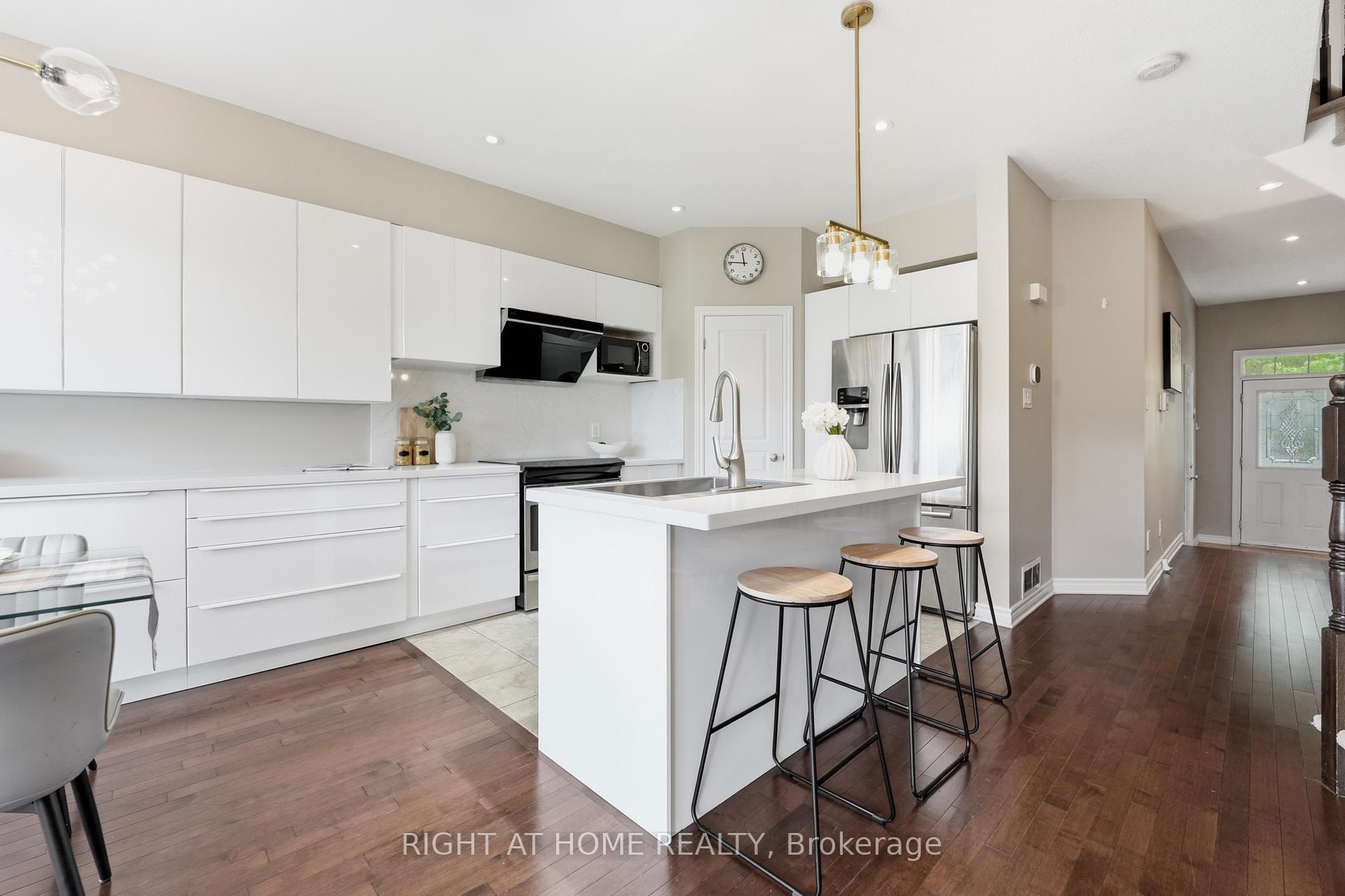 Photo 13 of 599 Remnor Avenue, Ottawa, Kanata - Kanata Lakes/Heritage Hills — HOMEH