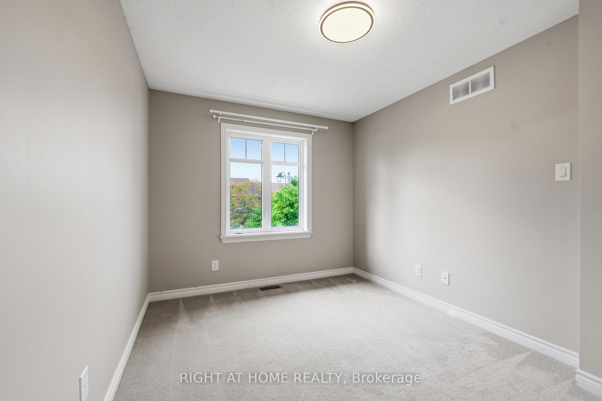 Photo 30 of 599 Remnor Avenue, Ottawa, Kanata - Kanata Lakes/Heritage Hills — HOMEH