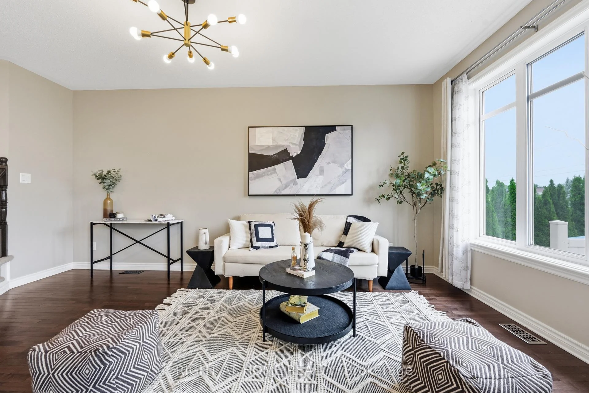 Photo 10 of 599 Remnor Avenue, Ottawa, Kanata - Kanata Lakes/Heritage Hills — HOMEH