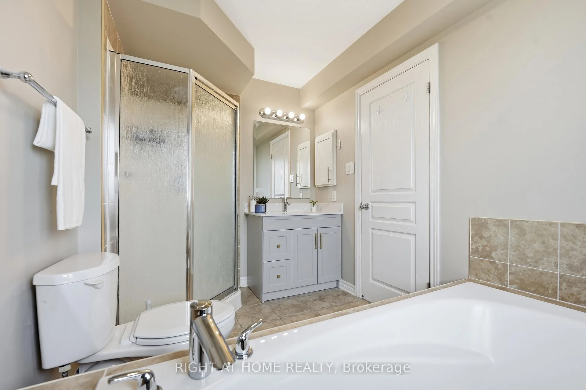 Photo 44 of 599 Remnor Avenue, Ottawa, Kanata - Kanata Lakes/Heritage Hills — HOMEH