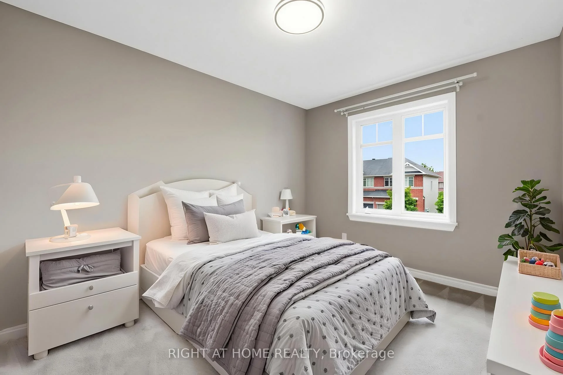 Photo 48 of 599 Remnor Avenue, Ottawa, Kanata - Kanata Lakes/Heritage Hills — HOMEH