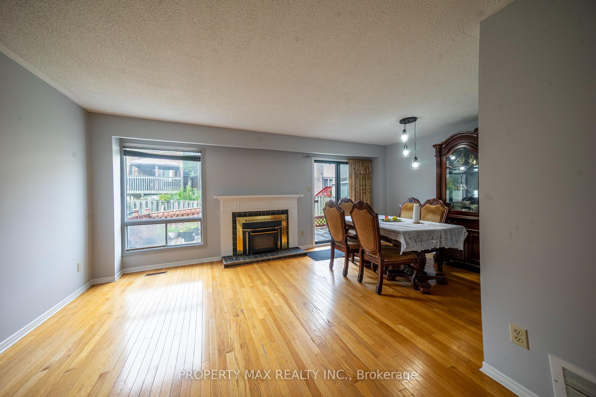 Photo 6 of 144 Bellrock Drive, Scarborough, Milliken — HOMEH