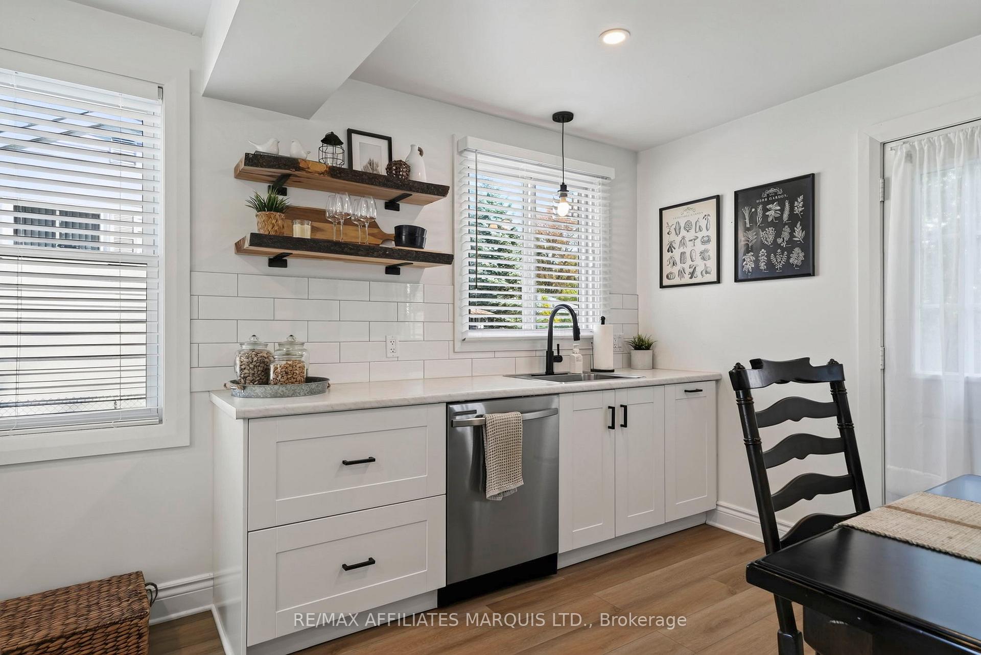 Photo 15 of 916 Leonard Avenue, Cornwall, Cornwall — HOMEH