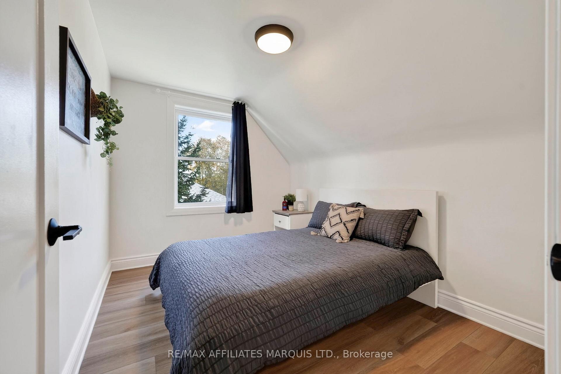 Photo 25 of 916 Leonard Avenue, Cornwall, Cornwall — HOMEH