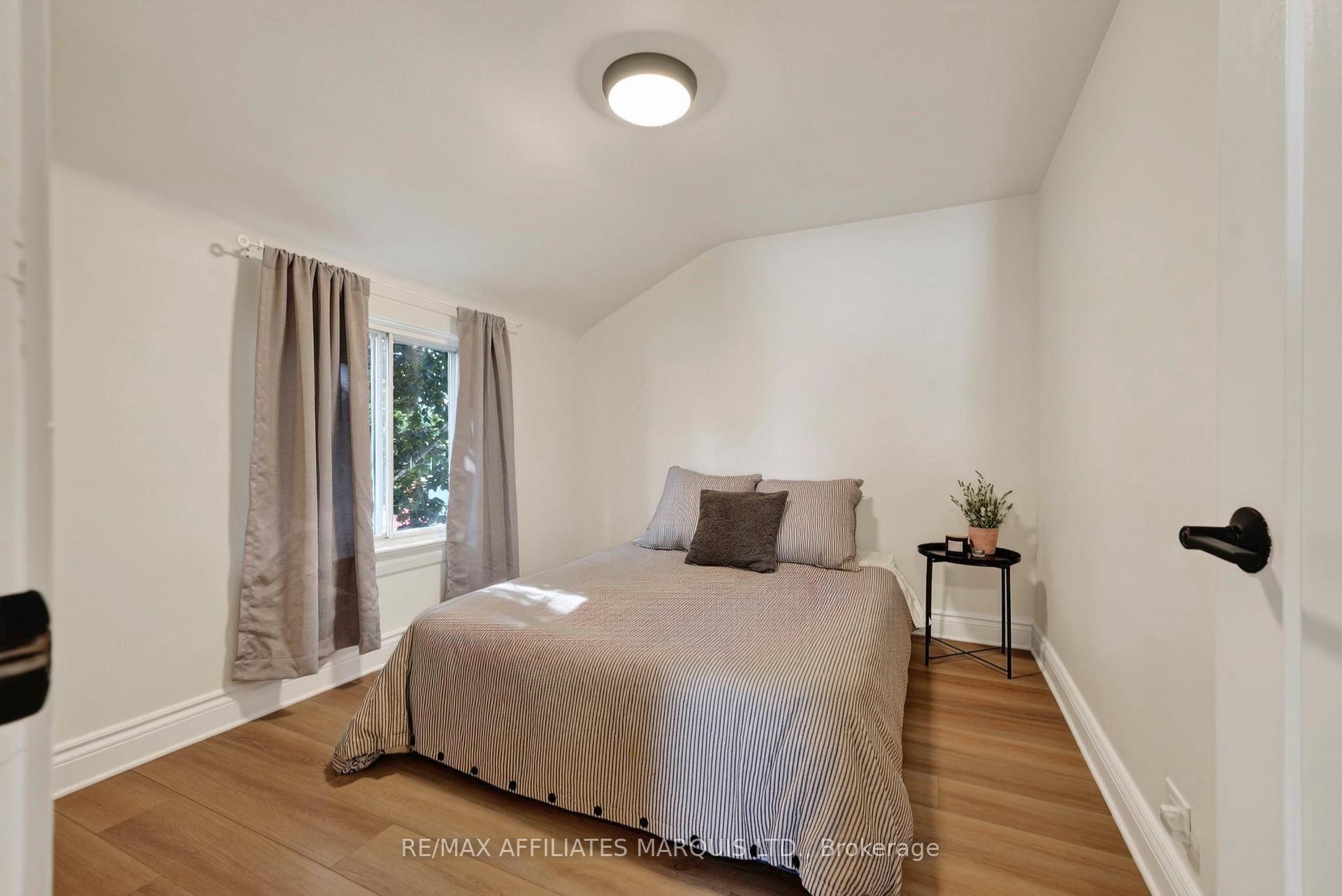 Photo 27 of 916 Leonard Avenue, Cornwall, Cornwall — HOMEH