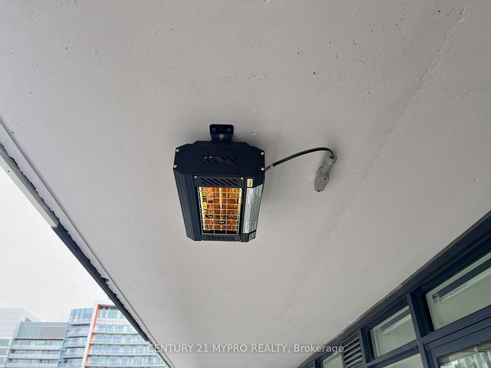 Photo 8 of Unit 4202, 38 Widmer Street, Toronto, Waterfront Communities — HOMEH