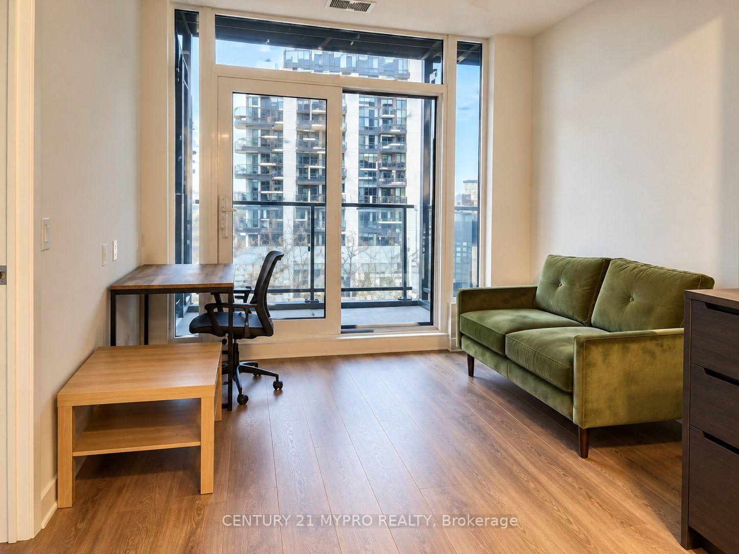 Photo of Unit 218, 1037 The Queensway