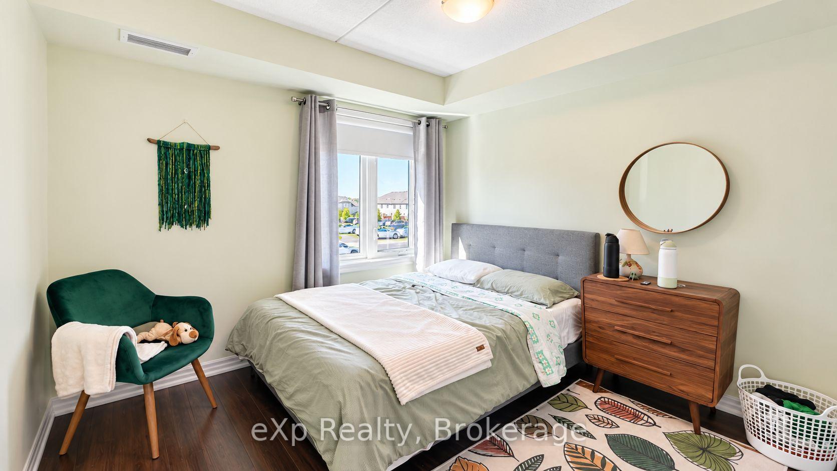 Photo 5 of Unit 108, 104 Summit Ridge Drive, Guelph, Grange Road — HOMEH