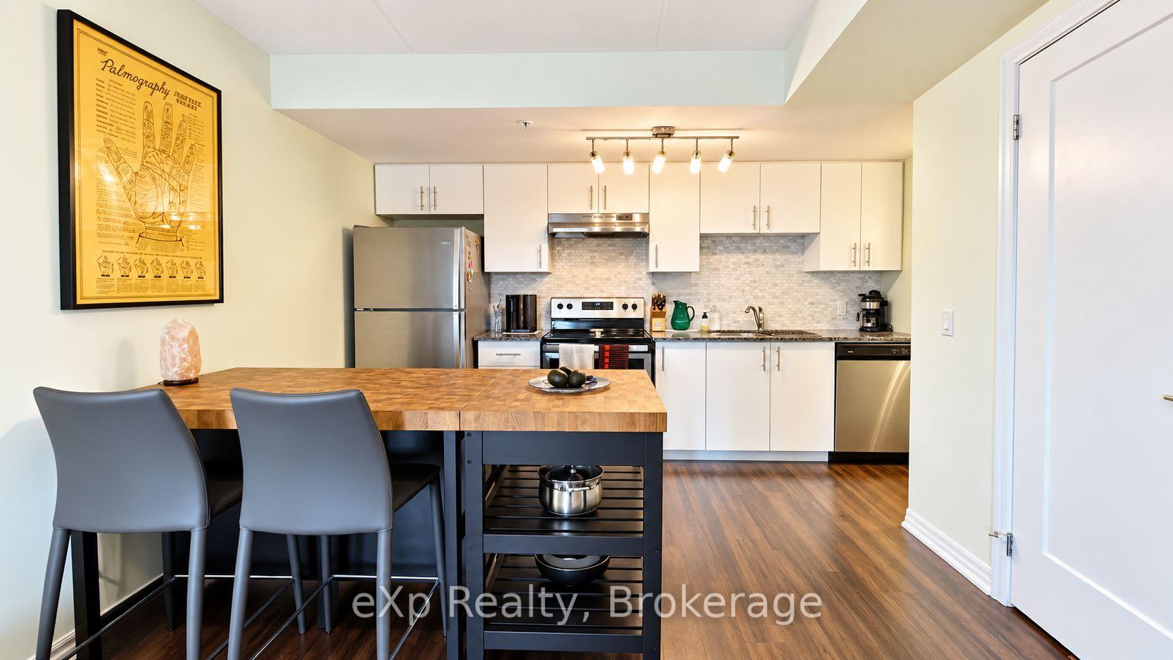 Photo 6 of Unit 108, 104 Summit Ridge Drive, Guelph, Grange Road — HOMEH