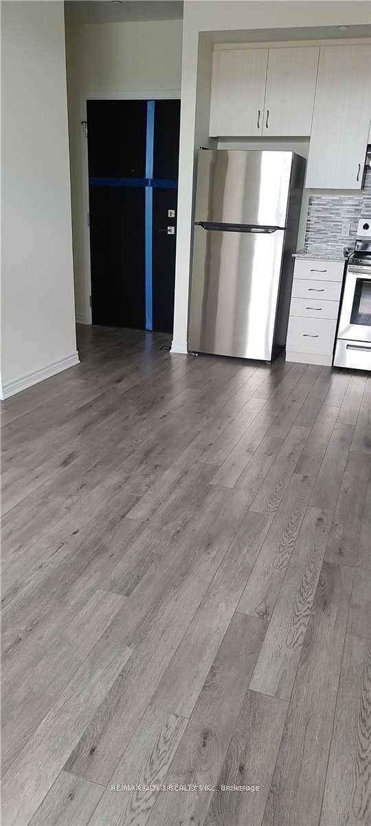 Photo 6 of Unit 117, 200 Lagerfeld Drive, Brampton, Northwest Brampton — HOMEH