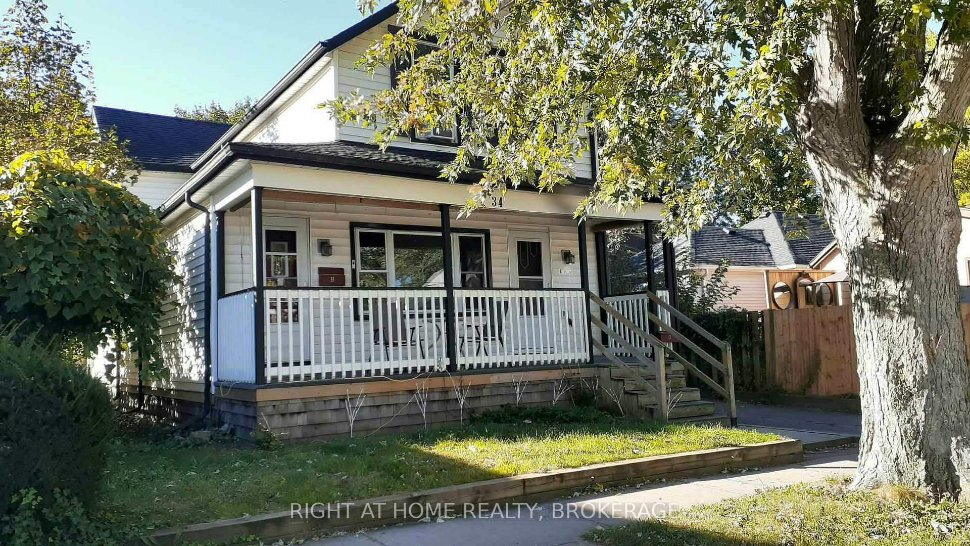 Photo 2 of Unit Main, 34 Junkin Street, St. Catharines, Downtown — HOMEH