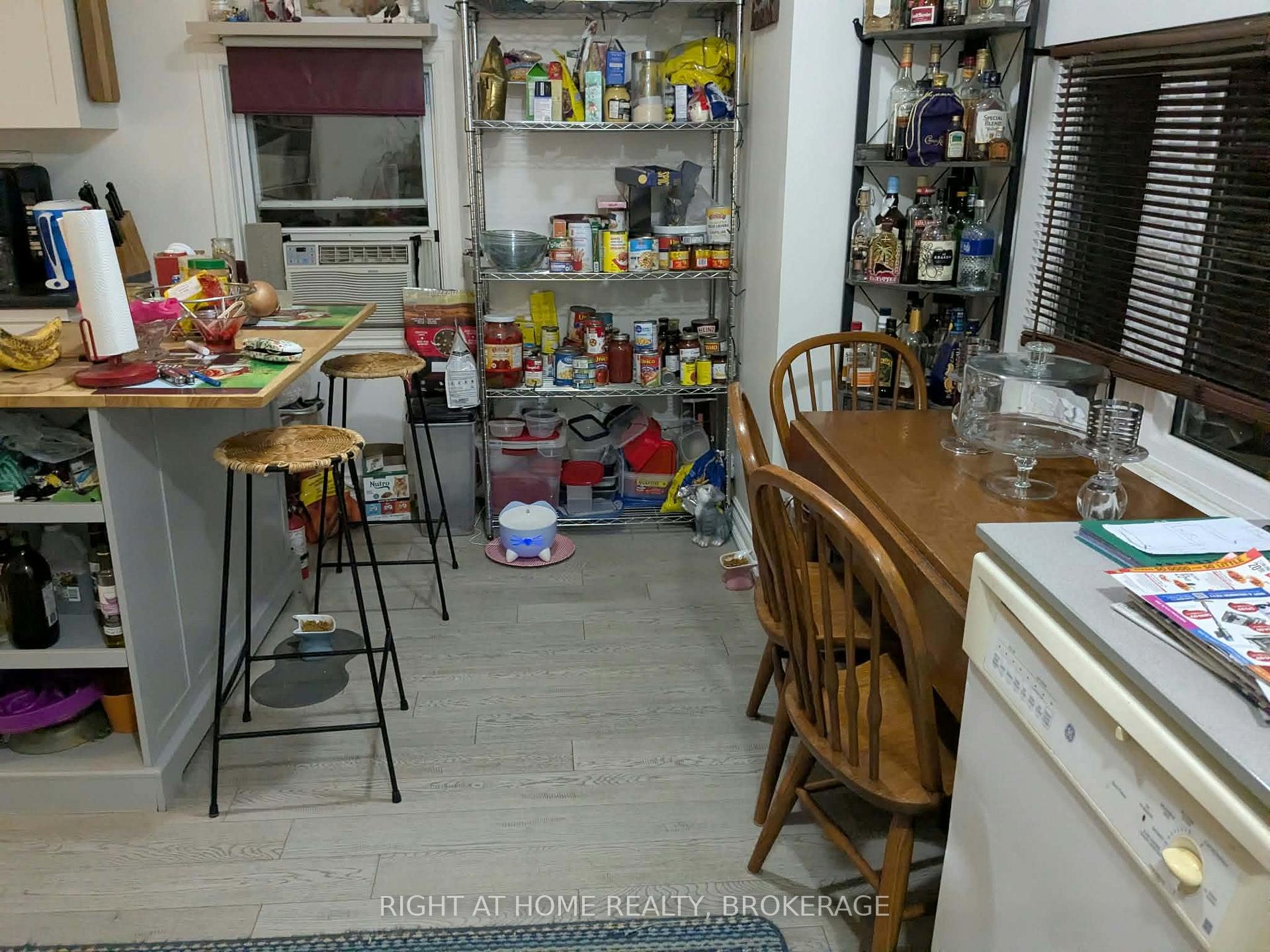 Photo 11 of Unit Main, 34 Junkin Street, St. Catharines, Downtown — HOMEH
