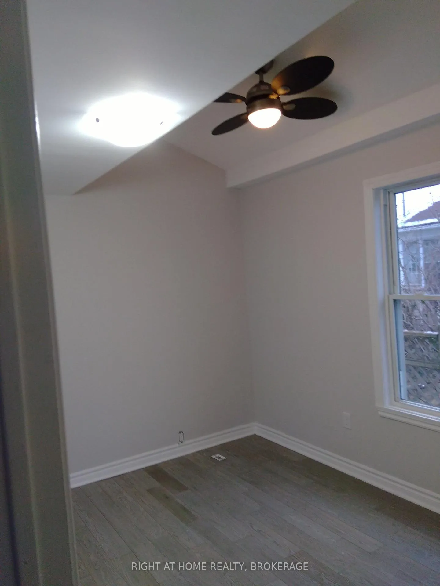 Photo 12 of Unit Main, 34 Junkin Street, St. Catharines, Downtown — HOMEH