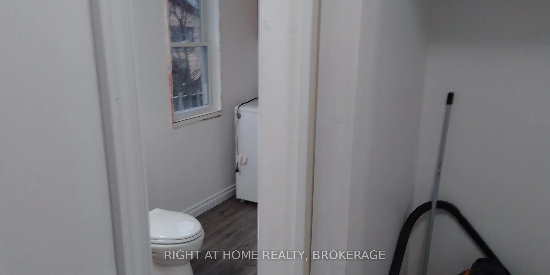 Photo 21 of Unit Main, 34 Junkin Street, St. Catharines, Downtown — HOMEH