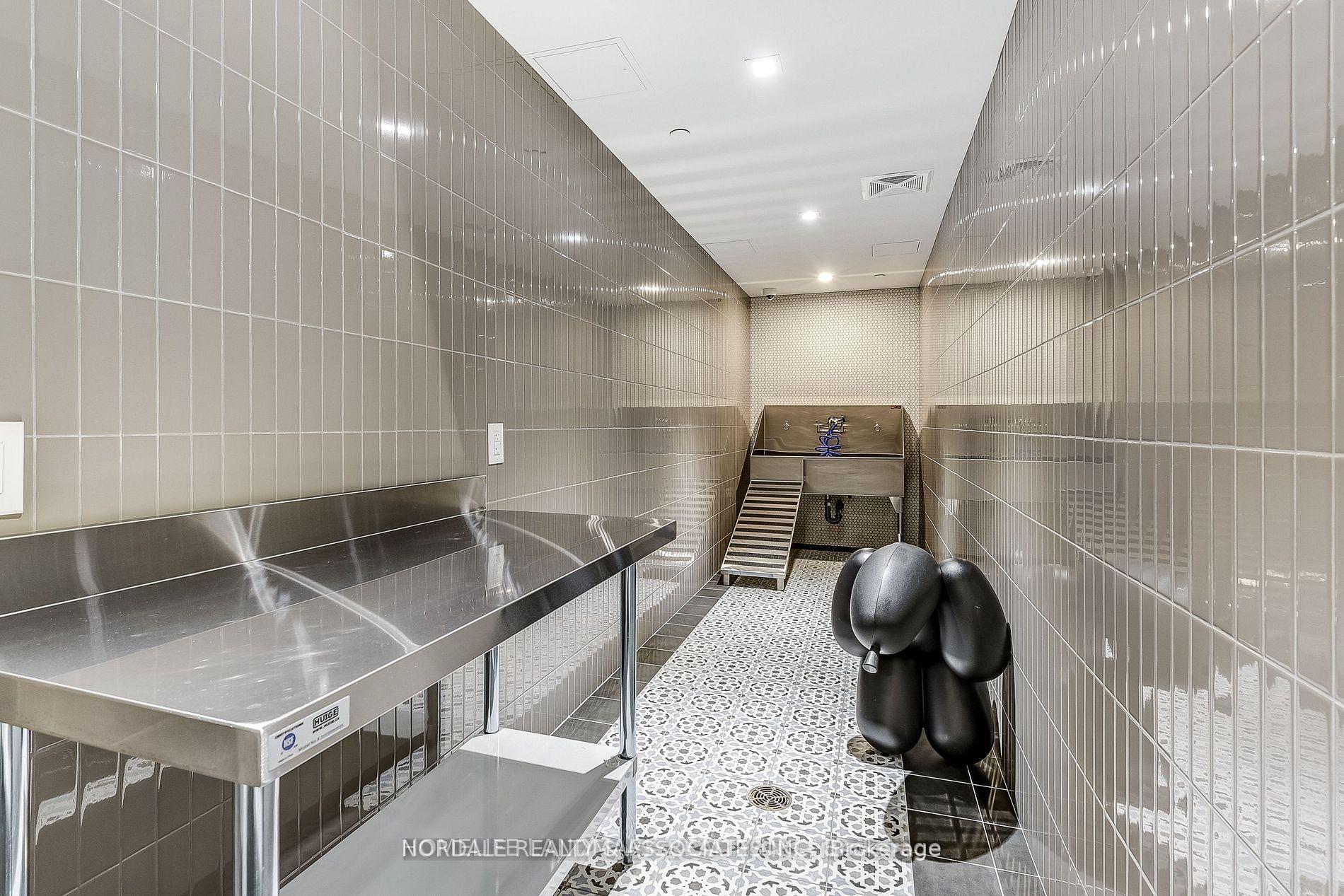 Photo 4 of Unit GPH01, 8 Widmer Street, Toronto, Waterfront Communities — HOMEH