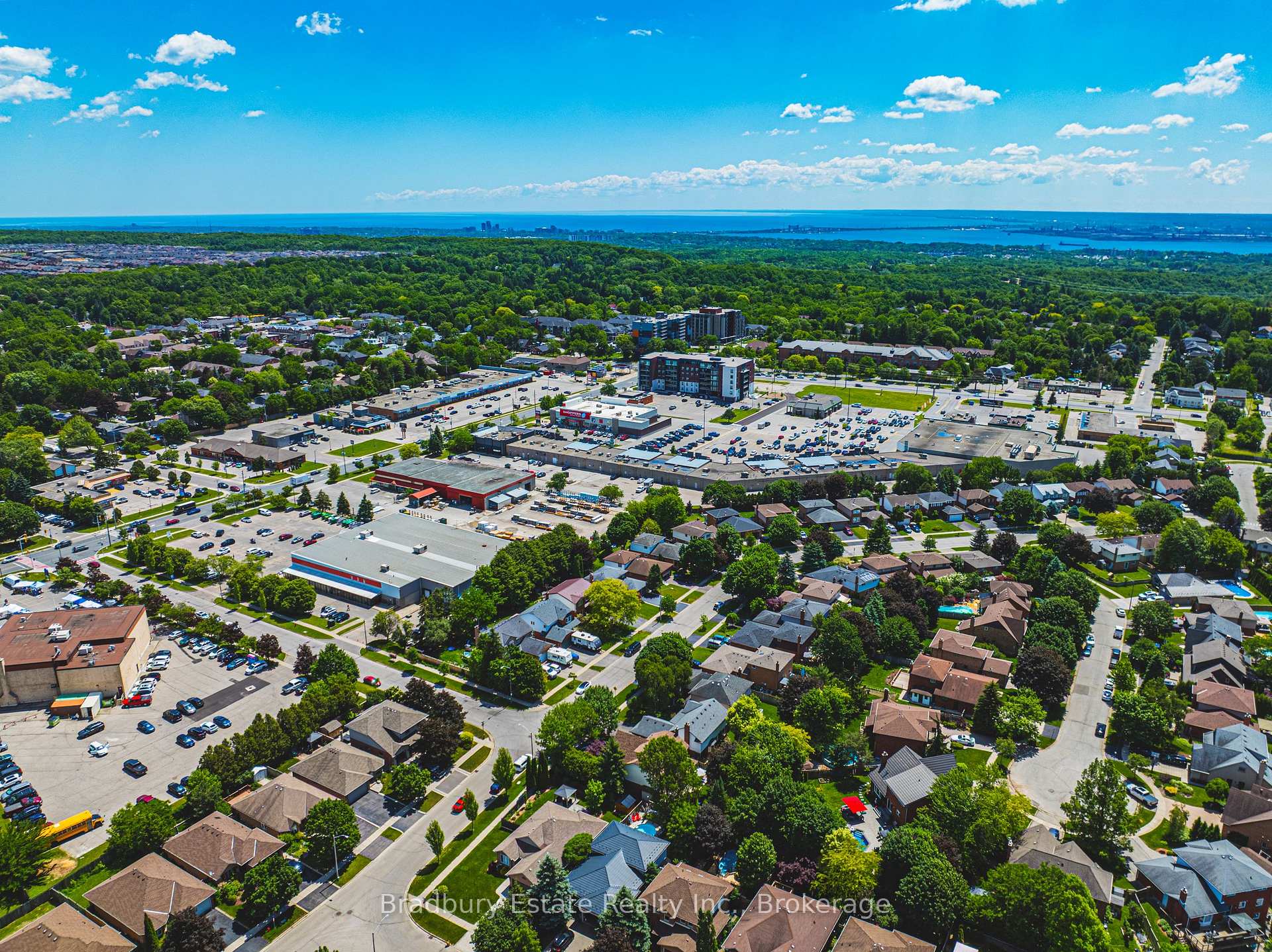 Photo 47 of 100 Chudleigh Street, Hamilton, Waterdown — HOMEH