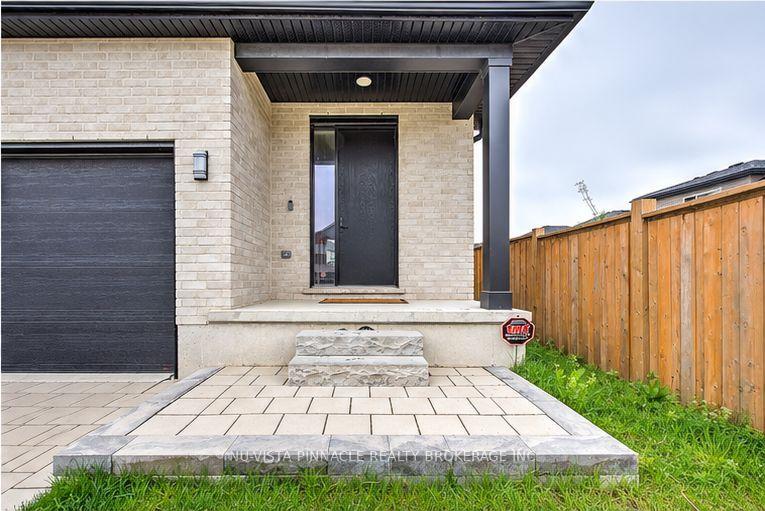Photo 4 of 2617 Buroak Drive, London, North S — HOMEH