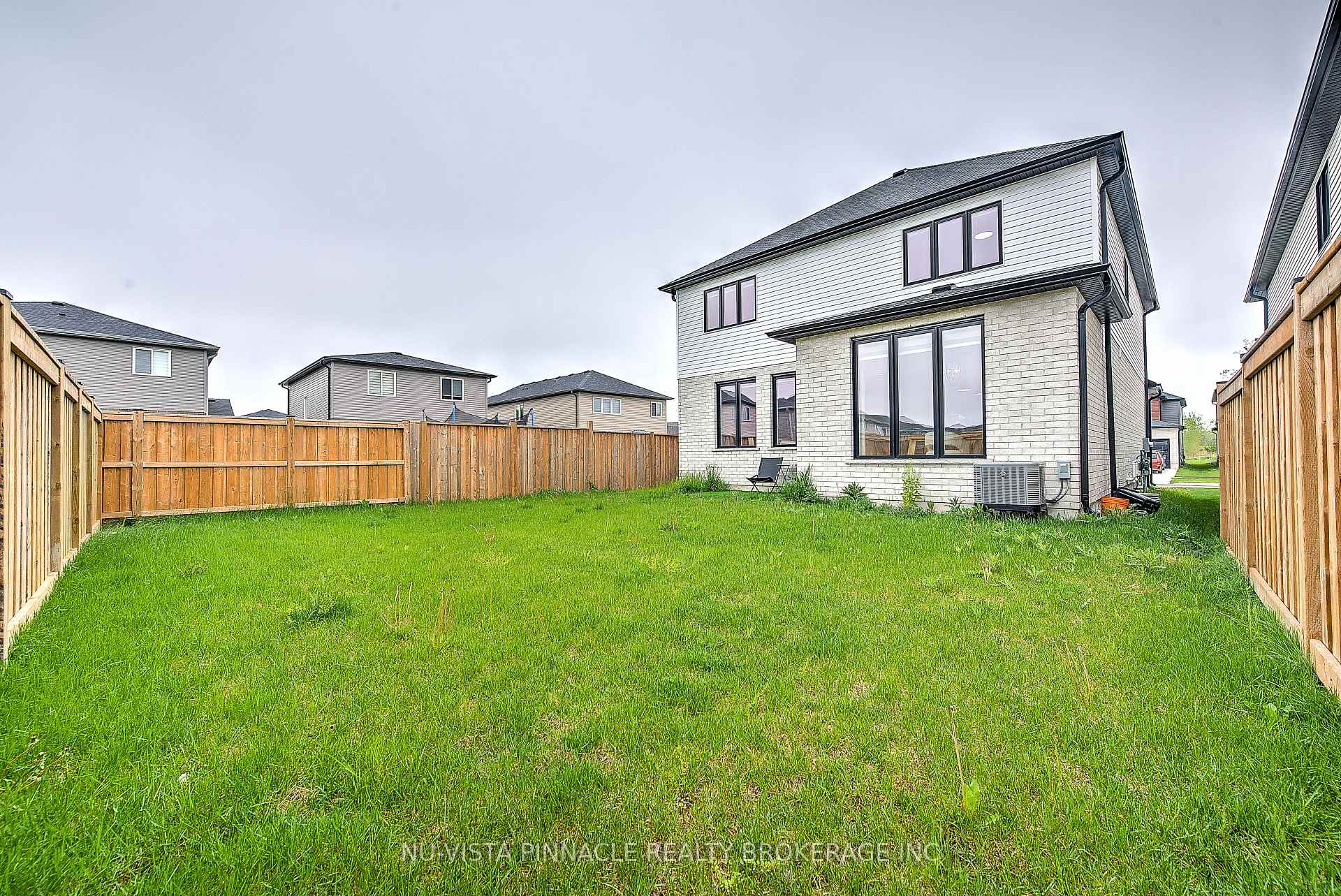 Photo 40 of 2617 Buroak Drive, London, North S — HOMEH