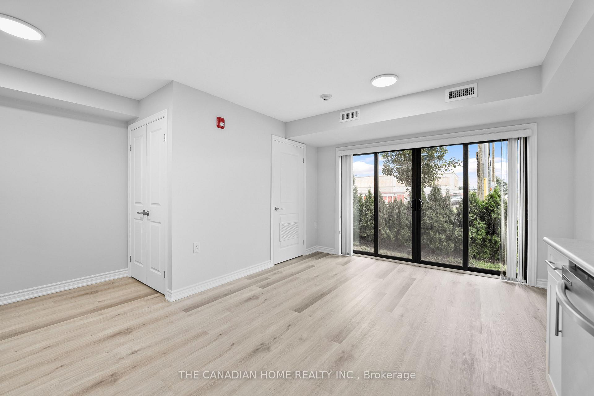 Photo 6 of Unit 103, 63 Vine Street S, St. Catharines, E. Chester — HOMEH