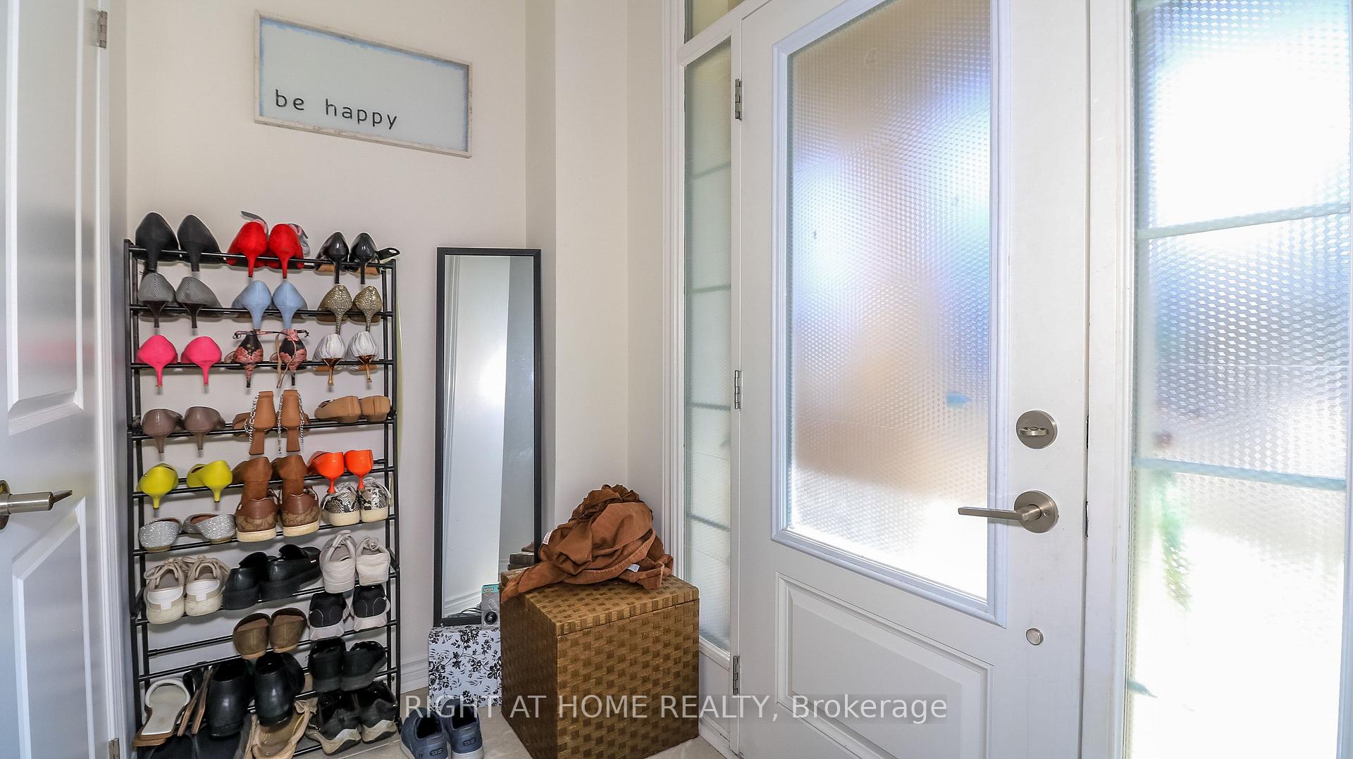 Photo 3 of 167 Shepherd Drive, Barrie, Rural Barrie Southeast — HOMEH