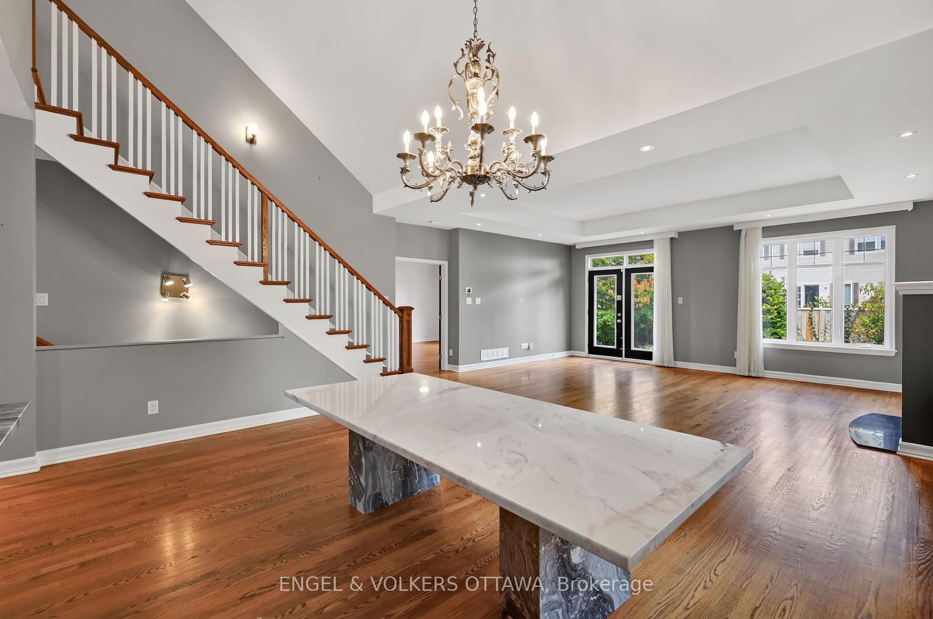 Photo 12 of 547 Kilbirnie Drive, Ottawa, Barrhaven - Stonebridge — HOMEH