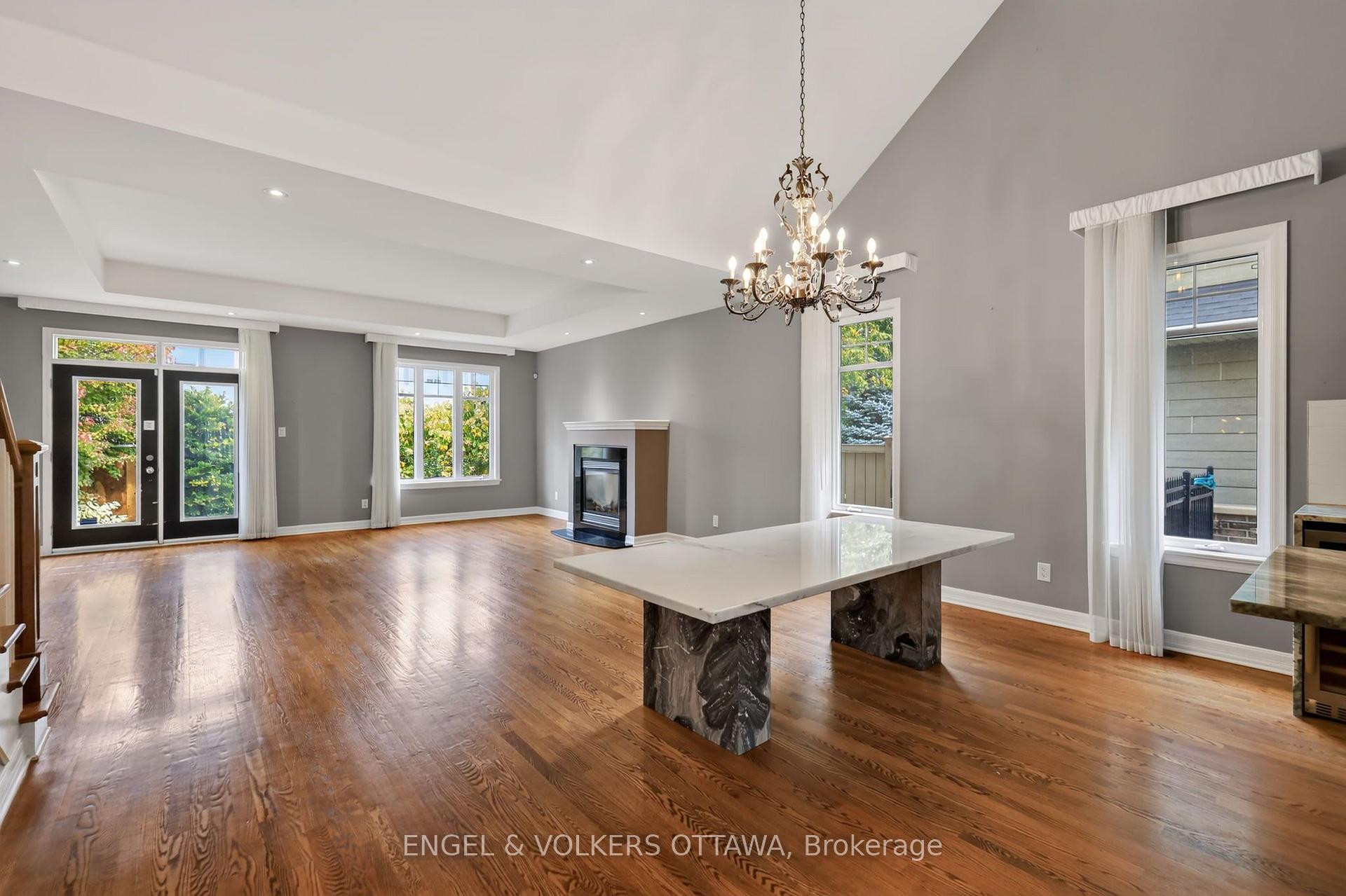 Photo 11 of 547 Kilbirnie Drive, Ottawa, Barrhaven - Stonebridge — HOMEH