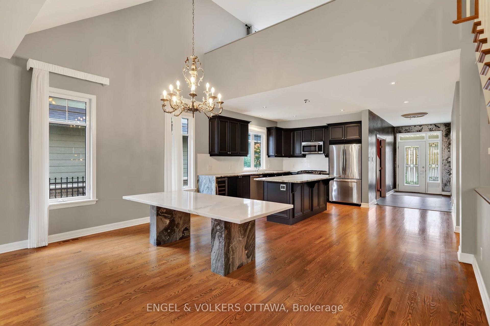 Photo 13 of 547 Kilbirnie Drive, Ottawa, Barrhaven - Stonebridge — HOMEH
