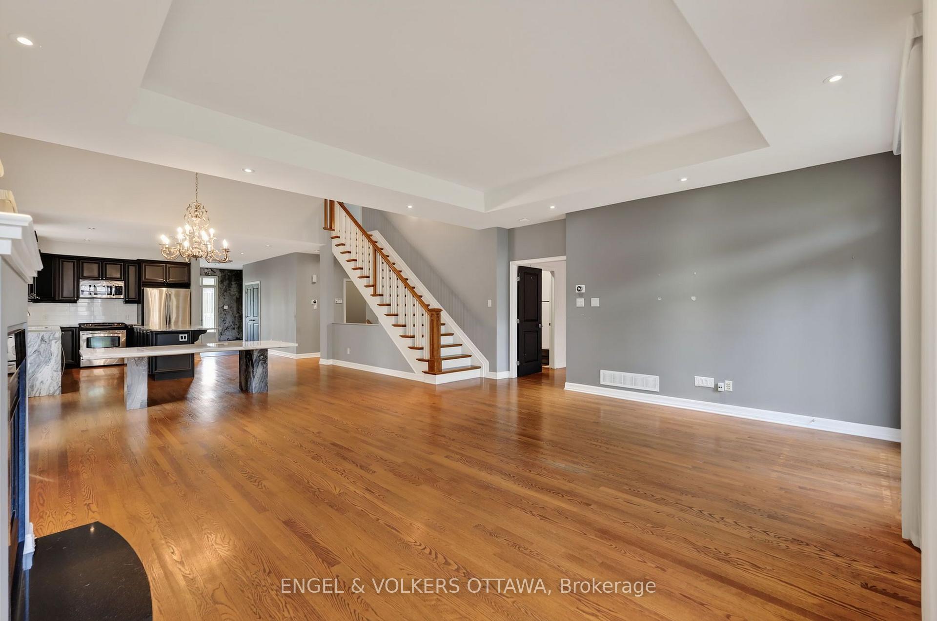 Photo 16 of 547 Kilbirnie Drive, Ottawa, Barrhaven - Stonebridge — HOMEH