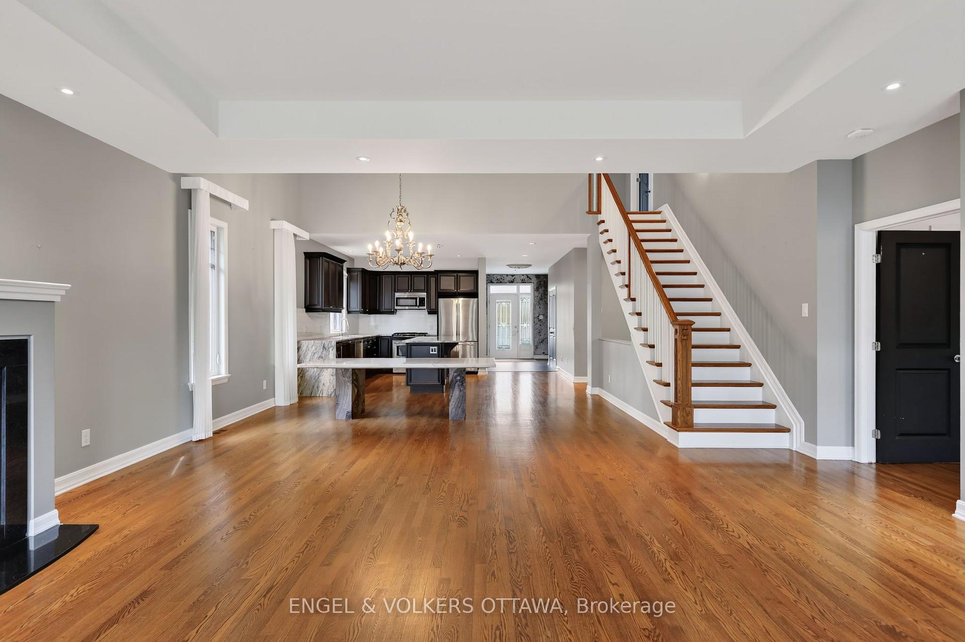 Photo 17 of 547 Kilbirnie Drive, Ottawa, Barrhaven - Stonebridge — HOMEH