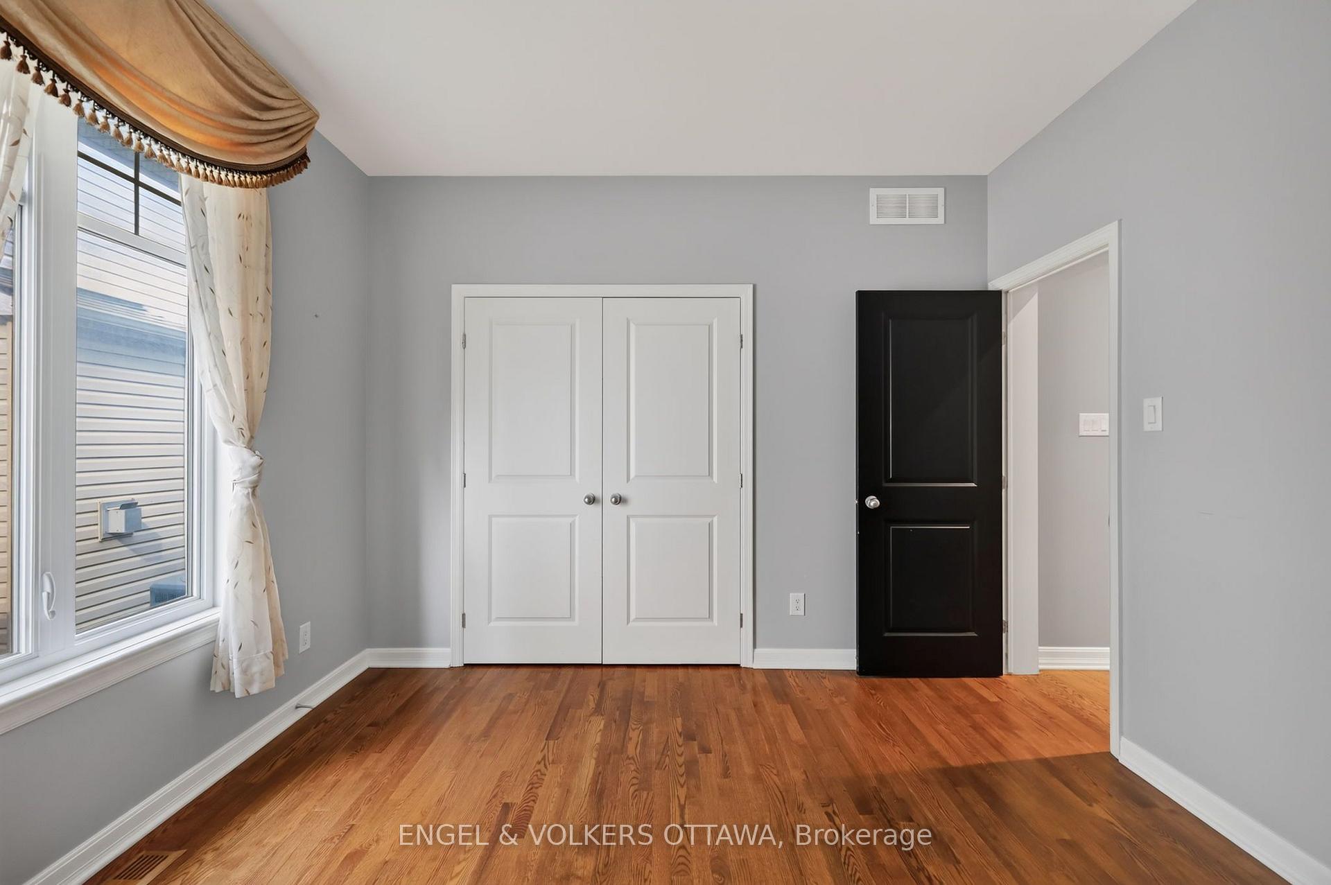 Photo 27 of 547 Kilbirnie Drive, Ottawa, Barrhaven - Stonebridge — HOMEH
