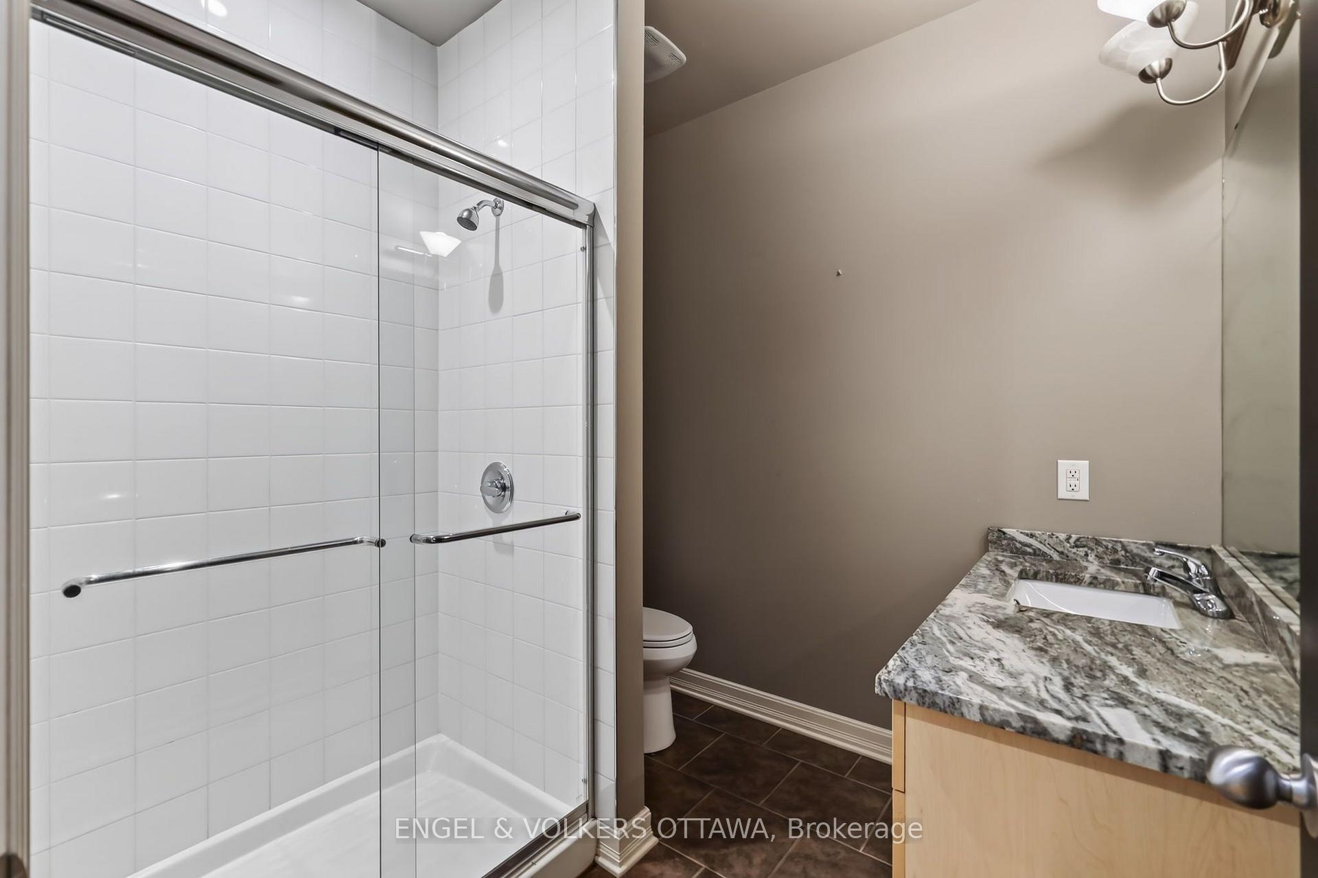 Photo 28 of 547 Kilbirnie Drive, Ottawa, Barrhaven - Stonebridge — HOMEH
