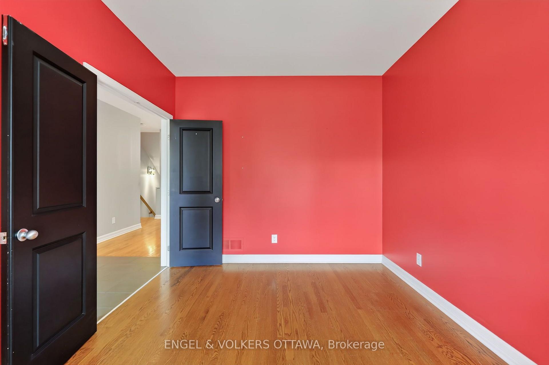 Photo 31 of 547 Kilbirnie Drive, Ottawa, Barrhaven - Stonebridge — HOMEH