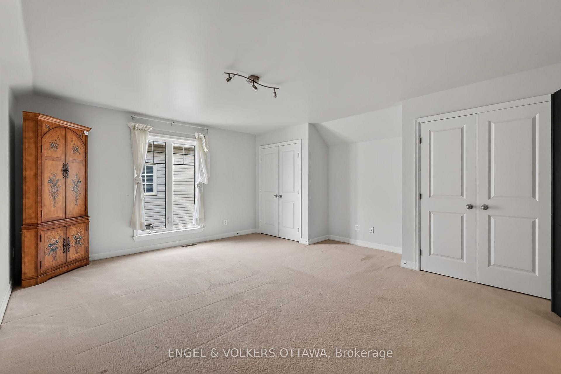 Photo 34 of 547 Kilbirnie Drive, Ottawa, Barrhaven - Stonebridge — HOMEH