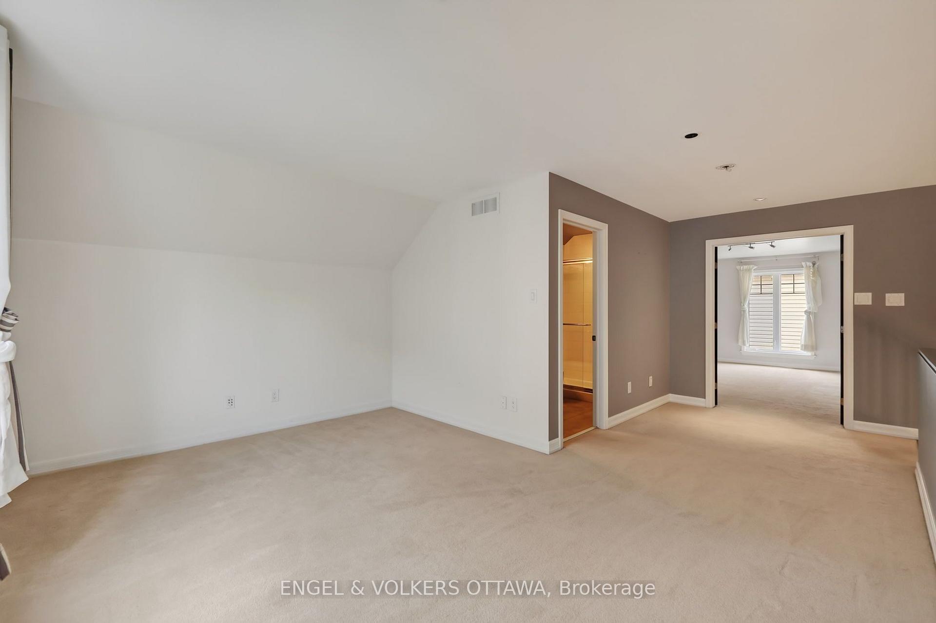 Photo 40 of 547 Kilbirnie Drive, Ottawa, Barrhaven - Stonebridge — HOMEH