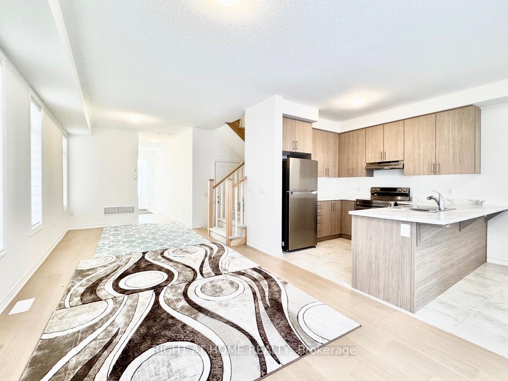 Photo 4 of 12 Daisy Street, Springwater, Midhurst — HOMEH