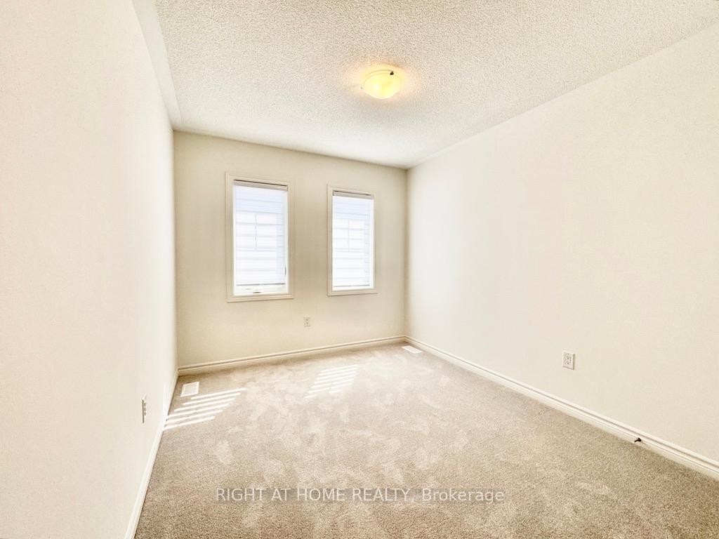 Photo 10 of 12 Daisy Street, Springwater, Midhurst — HOMEH