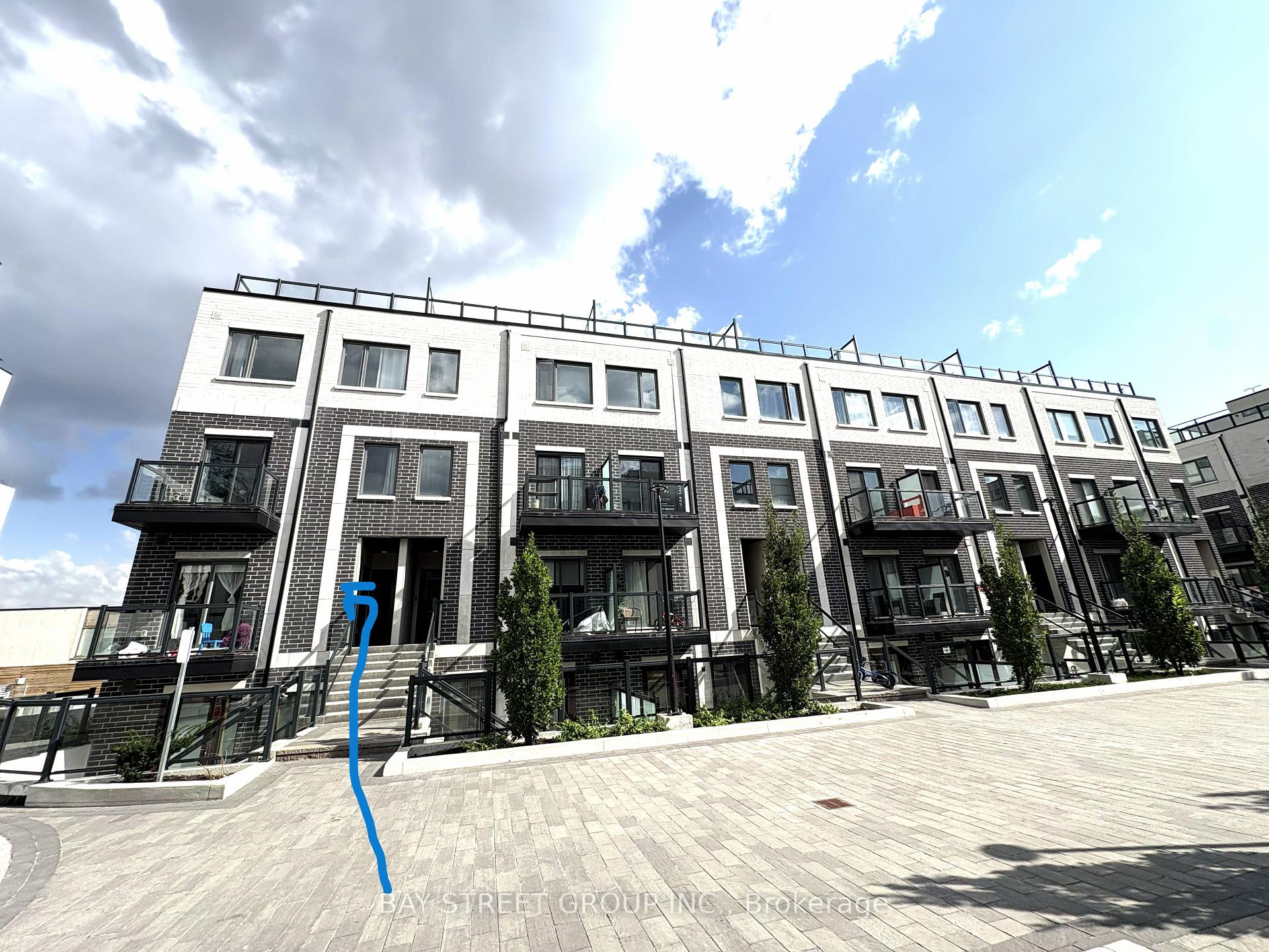 Photo of Unit 308, 3427 Sheppard Avenue E
