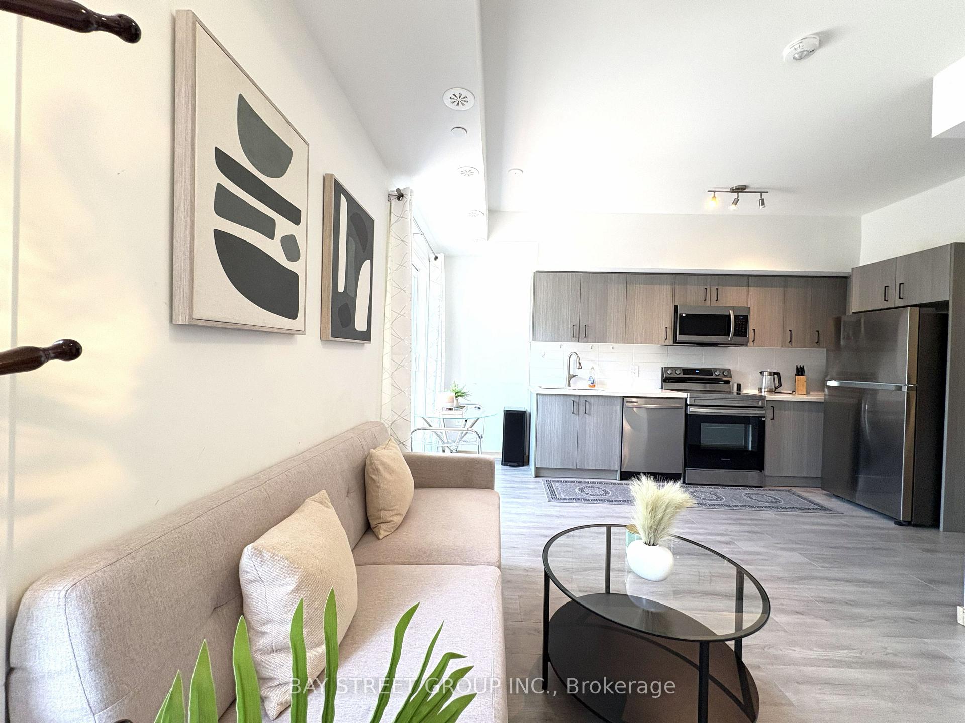Photo 5 of Unit 308, 3427 Sheppard Avenue E, Scarborough, Tam O'Shanter-Sullivan — HOMEH