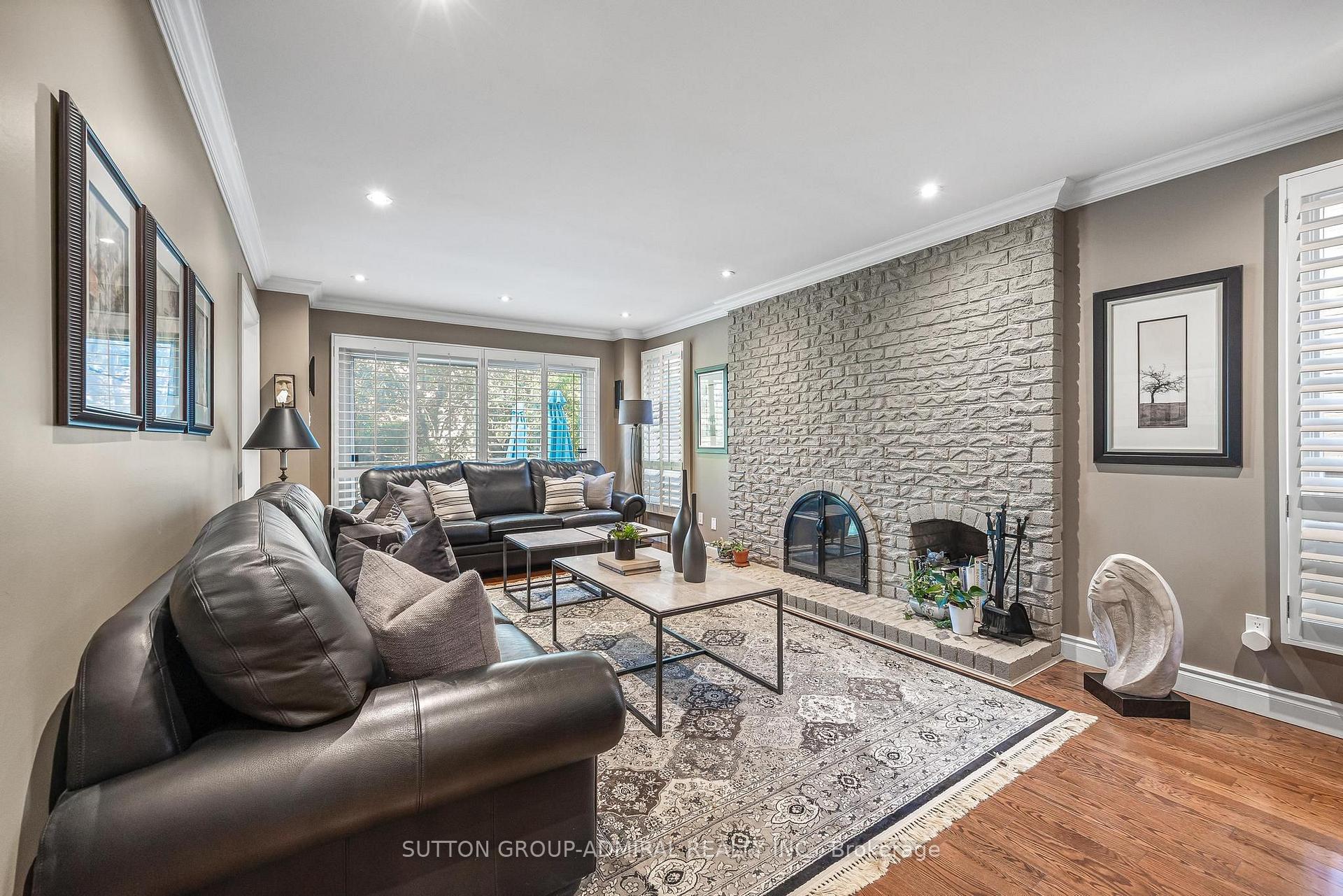 Photo 8 of 49 Hetherington Crescent, Vaughan, Brownridge — HOMEH