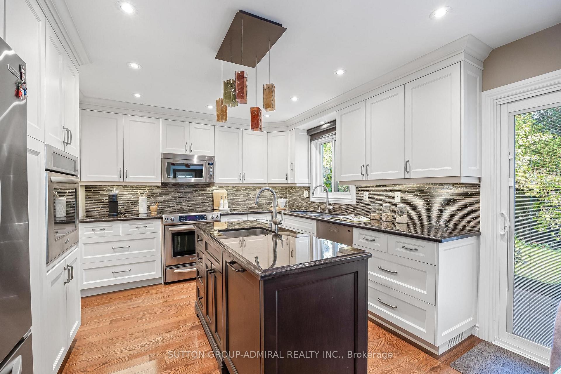 Photo 12 of 49 Hetherington Crescent, Vaughan, Brownridge — HOMEH