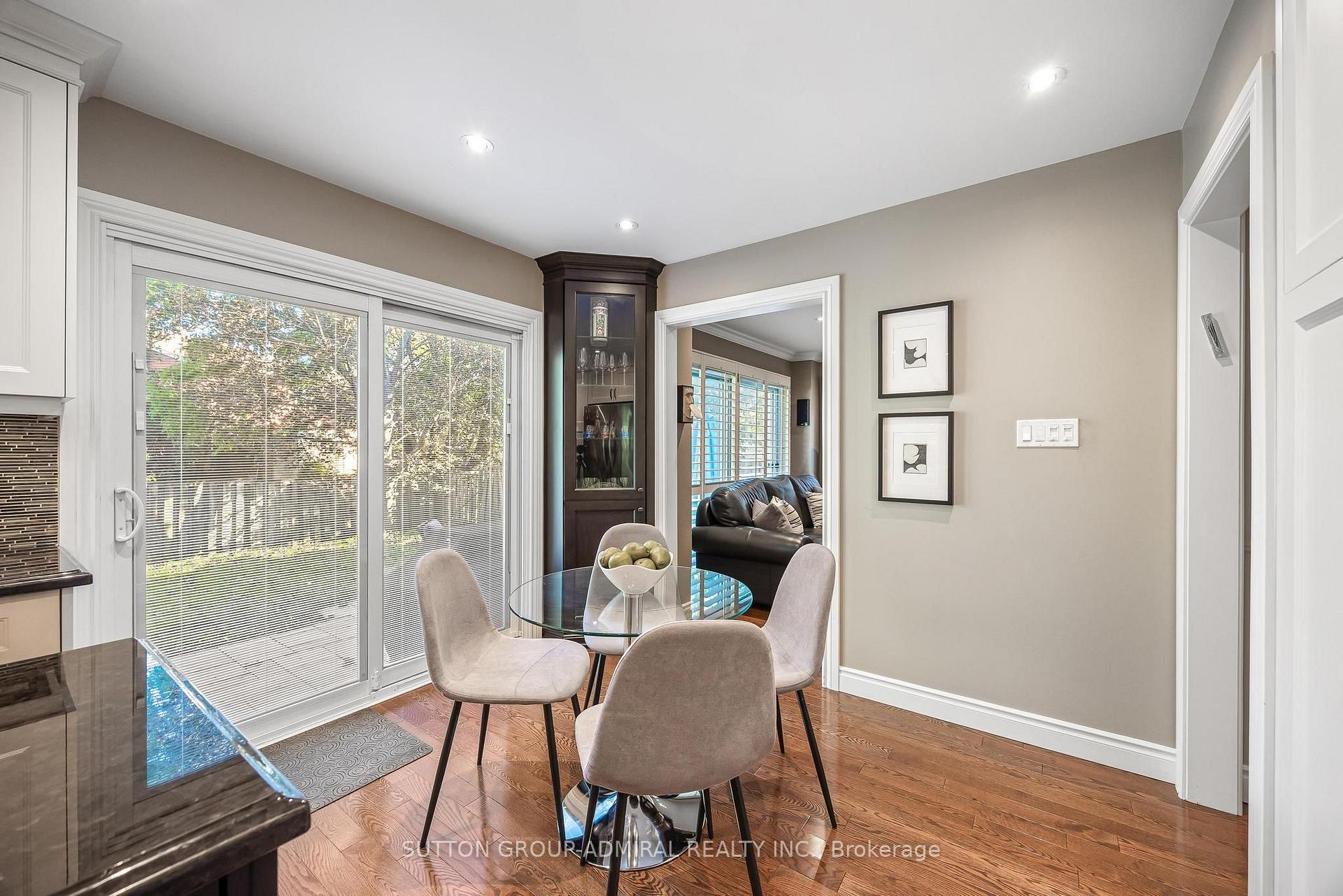 Photo 13 of 49 Hetherington Crescent, Vaughan, Brownridge — HOMEH