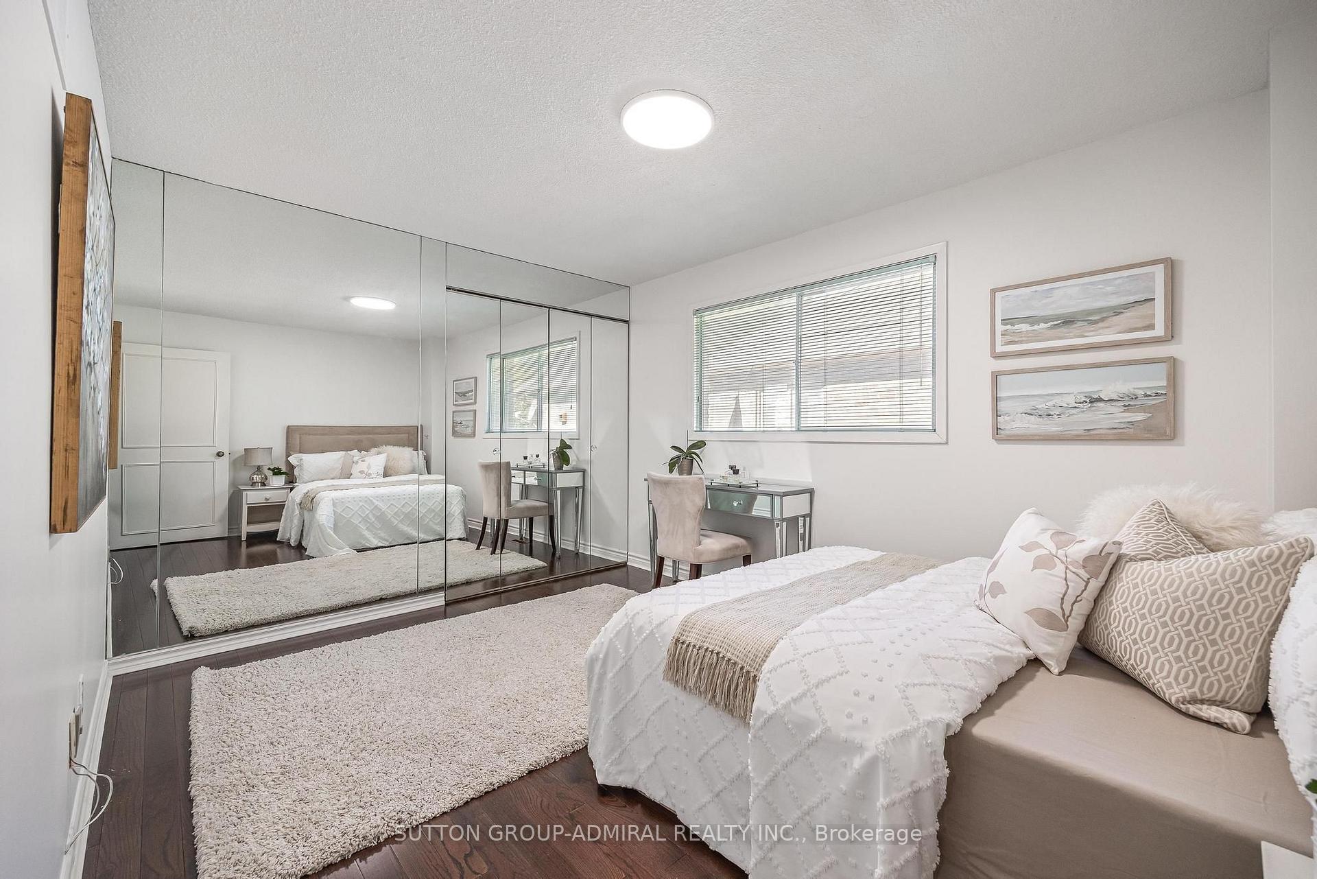 Photo 22 of 49 Hetherington Crescent, Vaughan, Brownridge — HOMEH