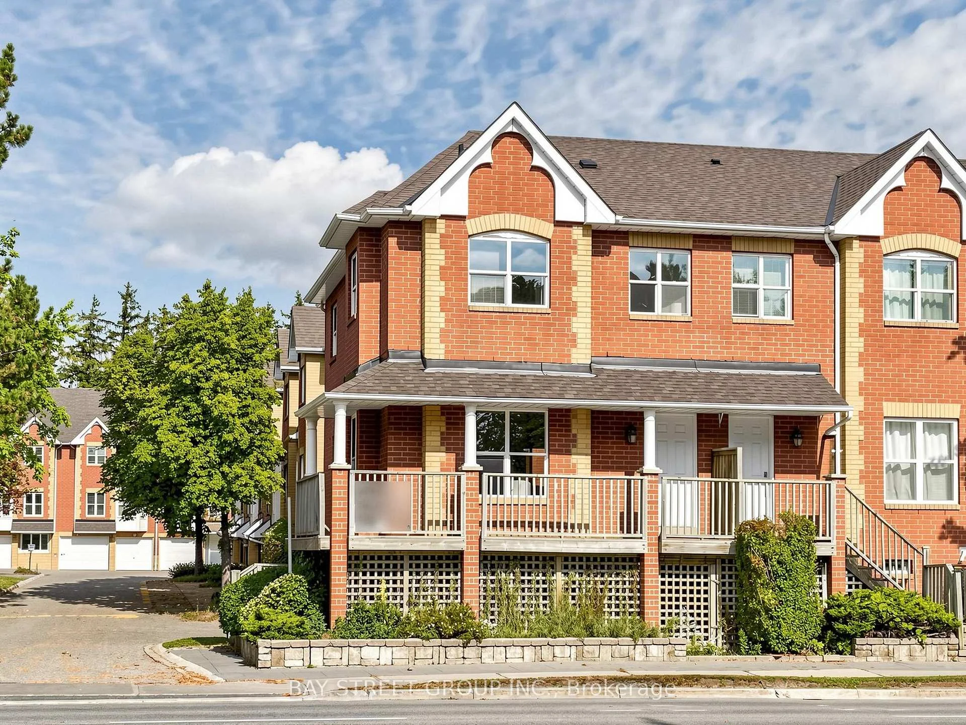 Photo 24 of 1 Maple Park Way, Markham, Milliken Mills West — HOMEH