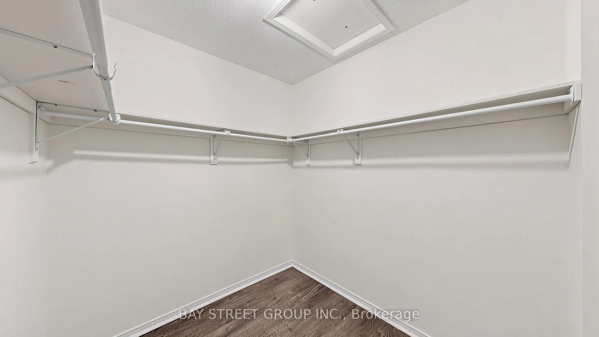 Photo 84 of 1 Maple Park Way, Markham, Milliken Mills West — HOMEH