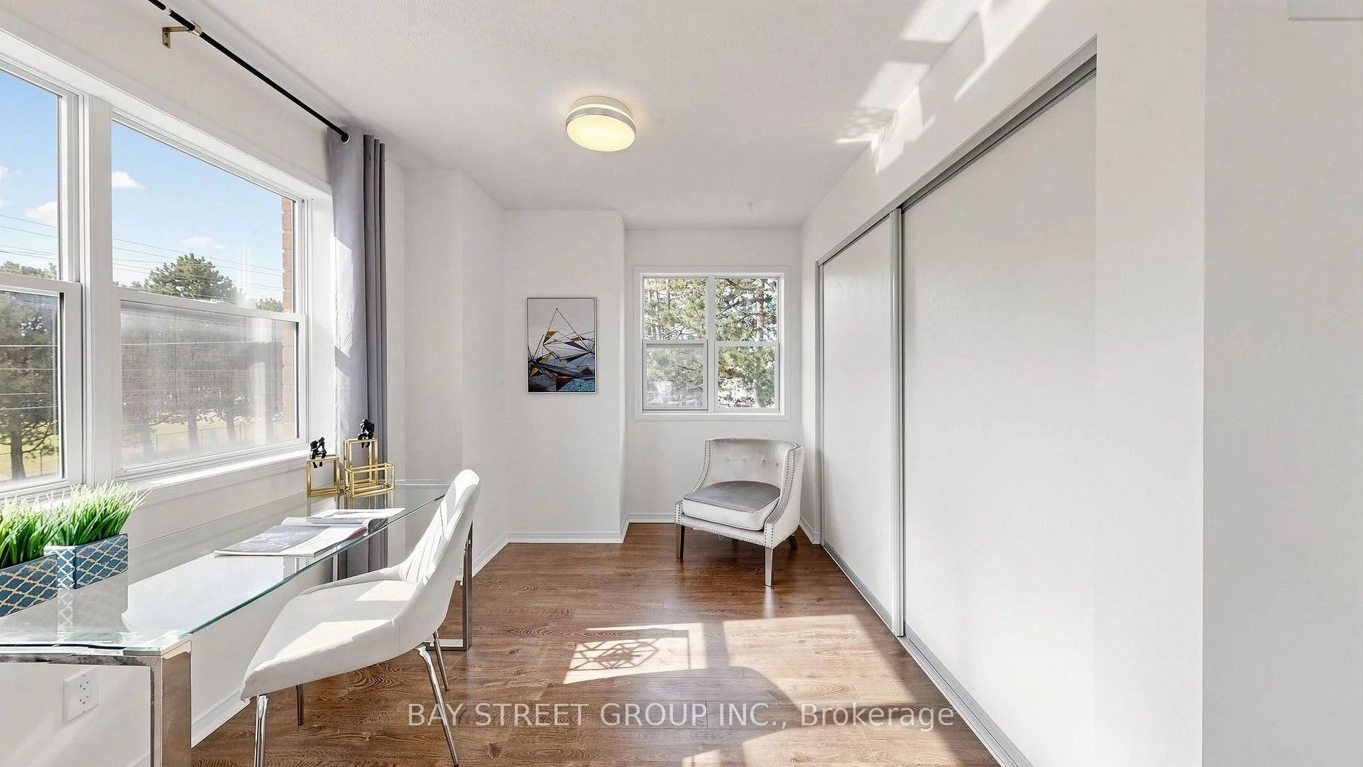 Photo 94 of 1 Maple Park Way, Markham, Milliken Mills West — HOMEH