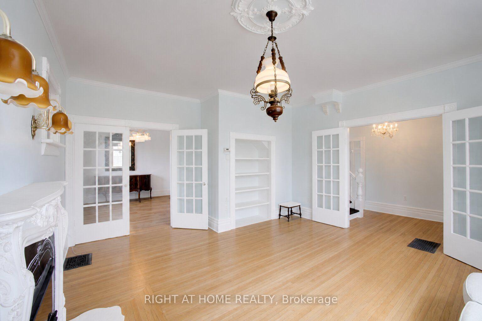 Photo 8 of 402 Lambton Street E, West Grey — HOMEH