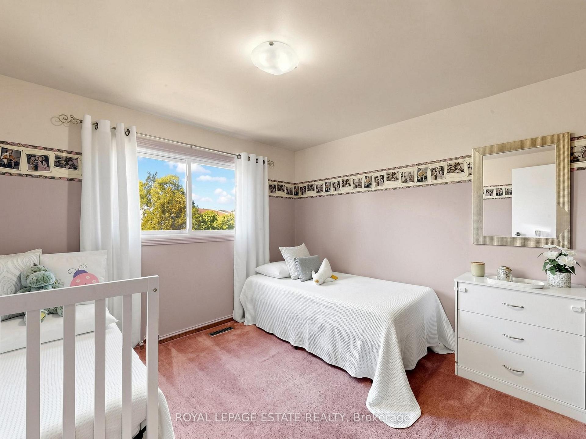 Photo 26 of 38 Burbank Crescent, Orangeville — HOMEH
